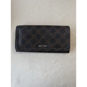 Nine West Brown Logo Wallet Clutch Organizer Monogram Bifold Chic Classic